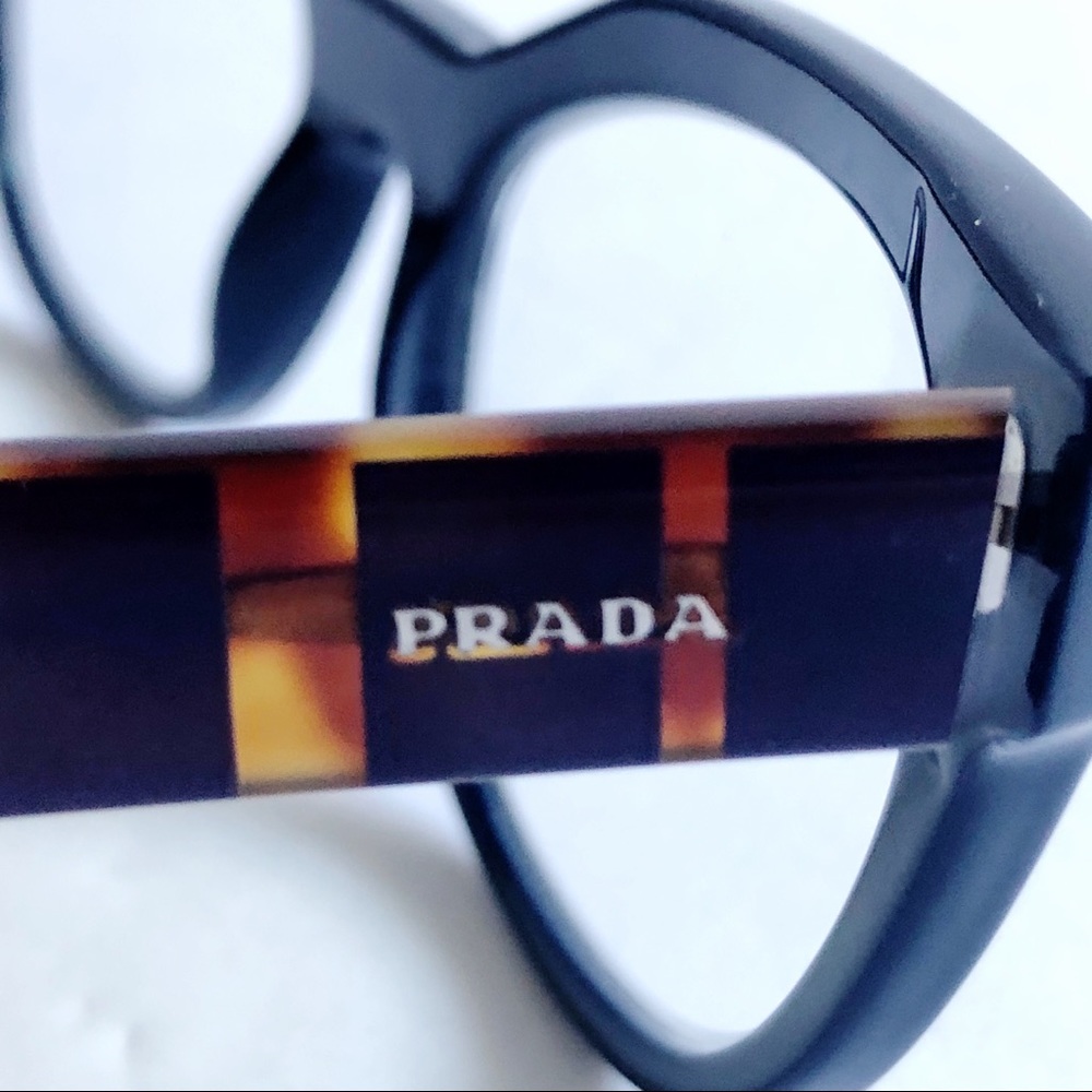 Prada Frames With Case - image 4